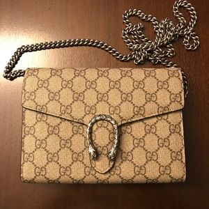 Gucci GG Mini Supreme Bag